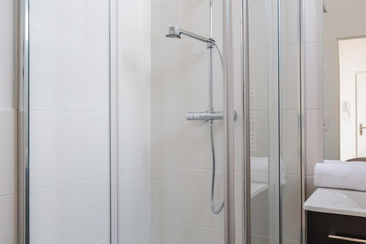בורדו Guestready - Calm And Modern Superb Apartment מראה חיצוני תמונה